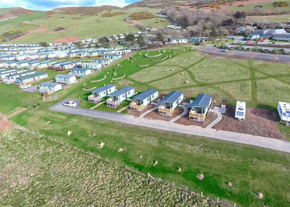 Morfa Bychan Holiday Park Llanychaiarn Екстериор снимка